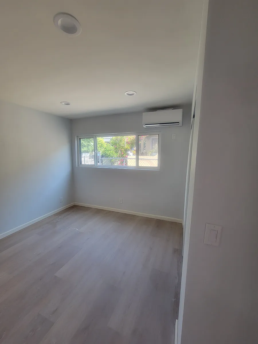 Building Photo - 2532 Hauser Blvd #6