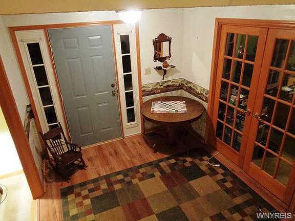 2nd image of 9432 Douglas Fir Ct