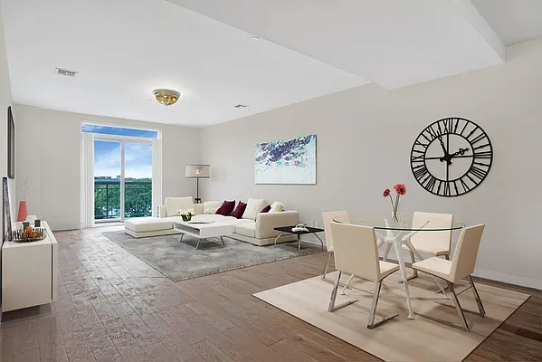 Sold by Ilite Realty Inc | media 7