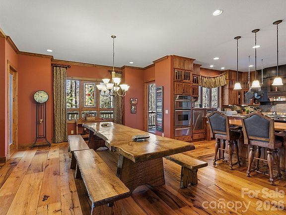 5th image of 56 Spring House Dr