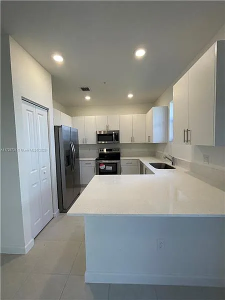 Building Photo - SW 159th Ct