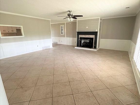 2nd image of 11485 Sycamore Farms Rd