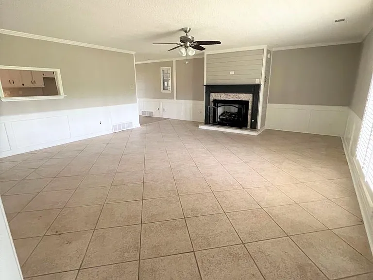 11485 Sycamore Farms Rd — Photo 2