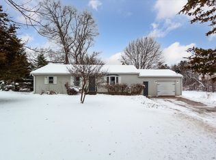 2427 Windsor Rd, Loves Park, IL 61111