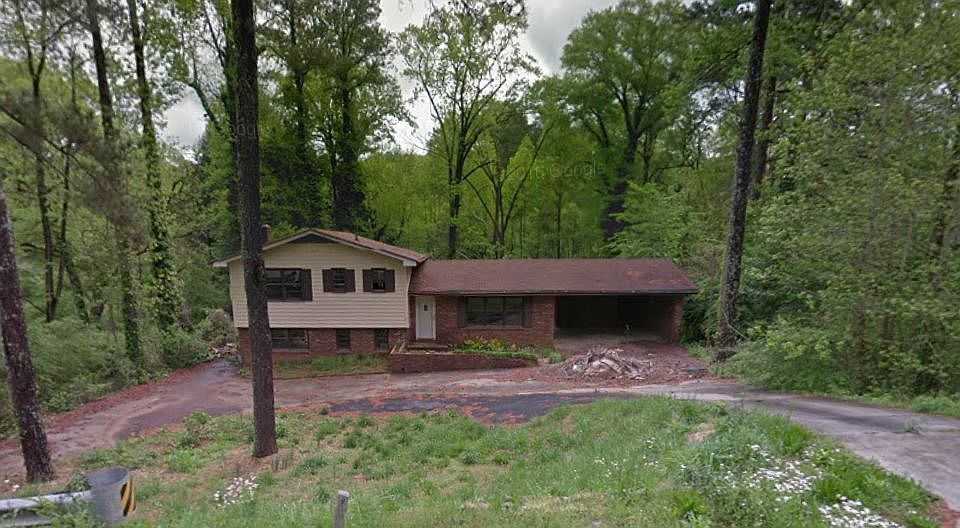 2nd image of 1014 S Indian Creek Dr