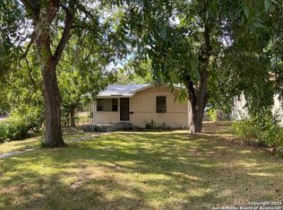 734 W Woodlawn Ave, San Antonio, TX 78212