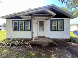 7206 N Melrose Dr, New Carlisle, IN 46552