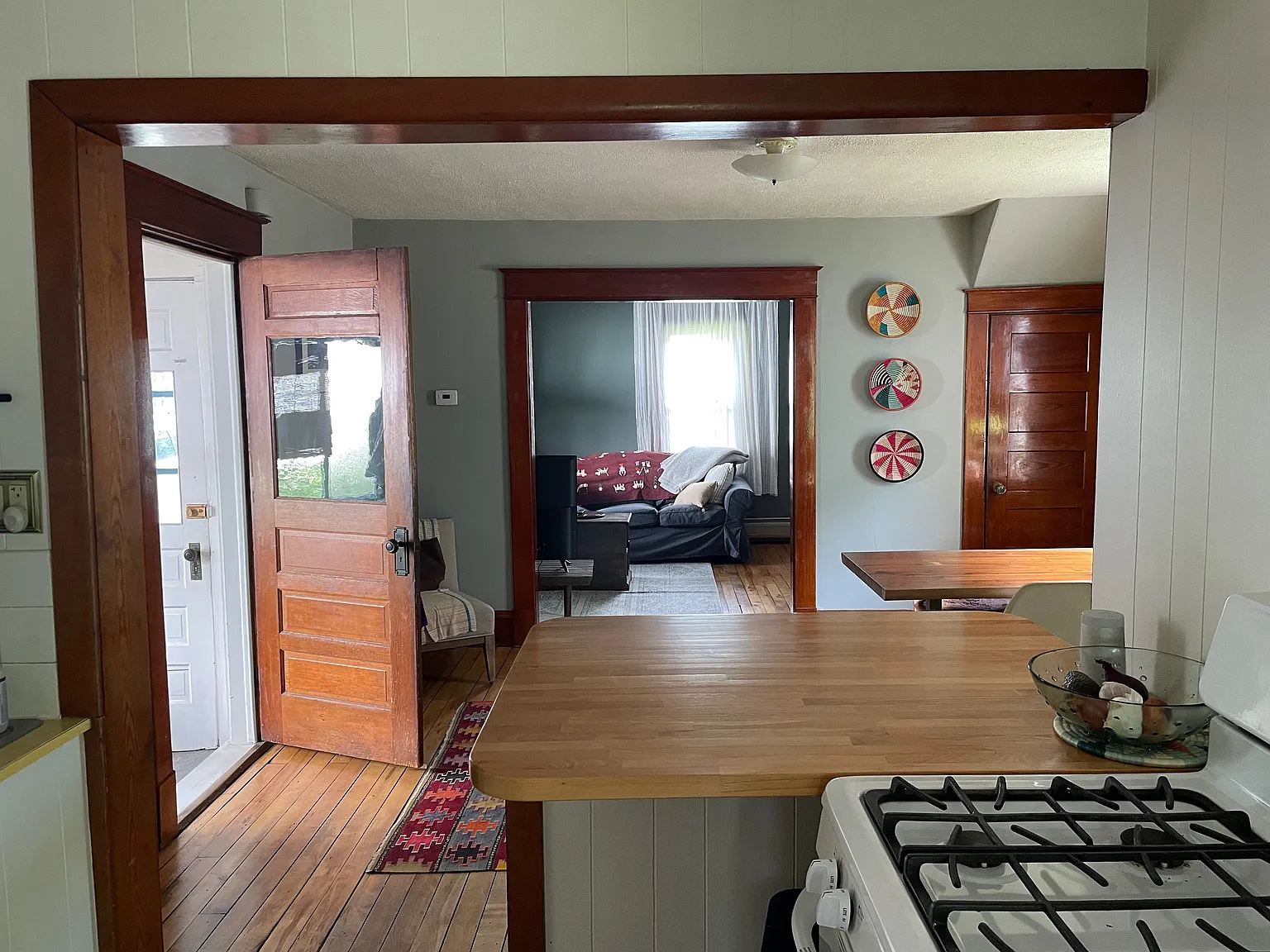 2 bed, 1000 sqft, $2,500 — Photo 3