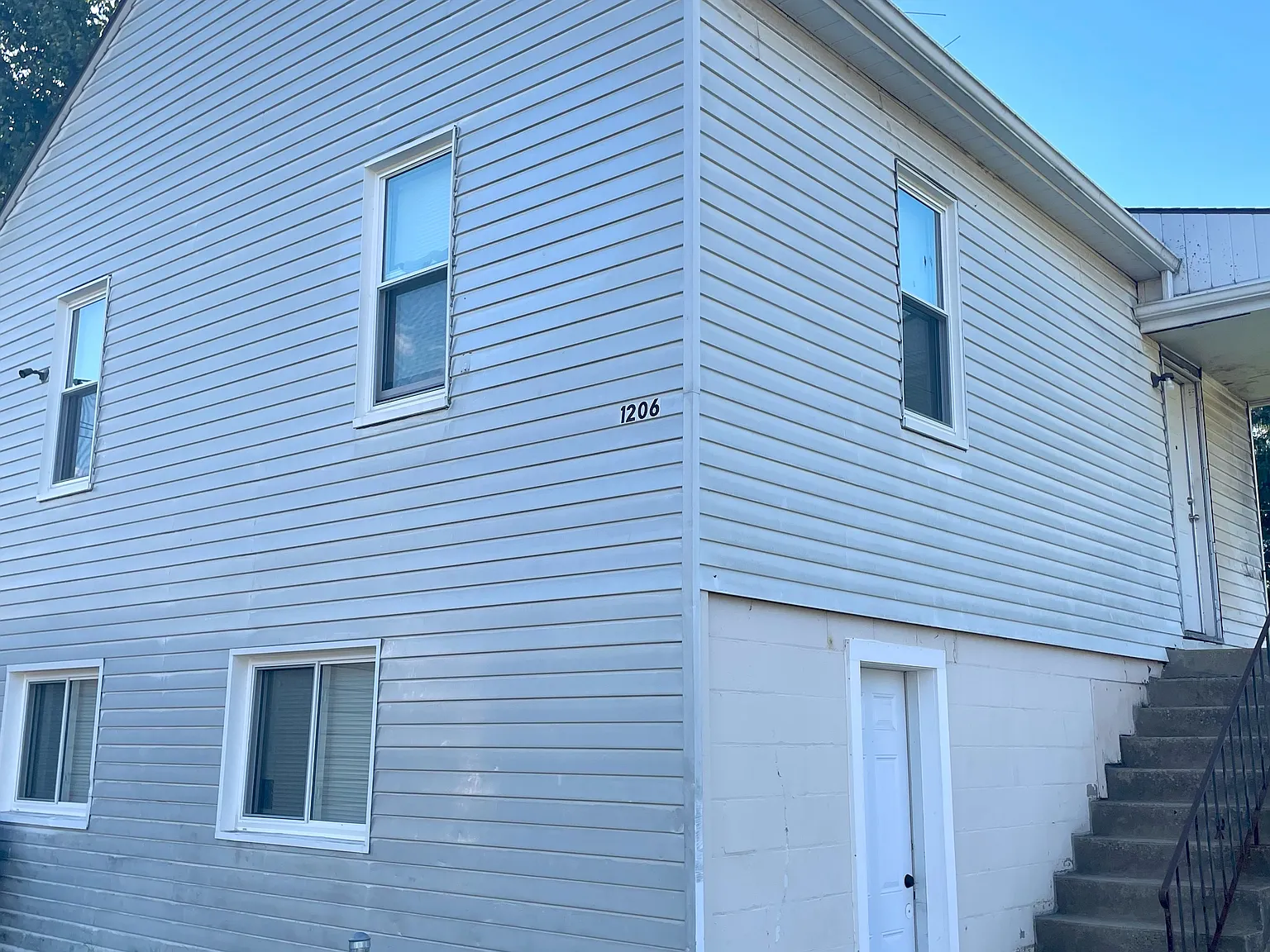 2 bed, 840 sqft, $1,425 — Photo 4