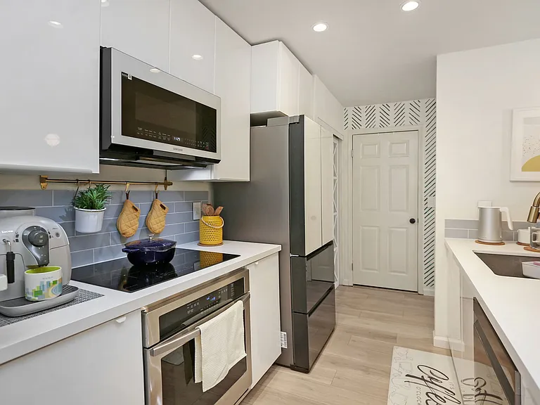 7750 Canyon Meadow Cir #D — Photo 9