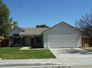 3057 Holline Ct, Lancaster, CA 93535