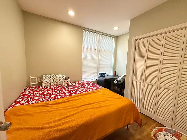 299 Dudley St — Photo 7