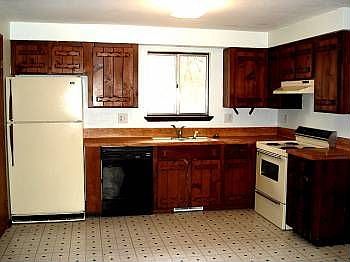 2nd image of 3621 W Wylie Ln