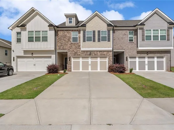 5064 Silver Fox Trl, Oakwood, GA 30566