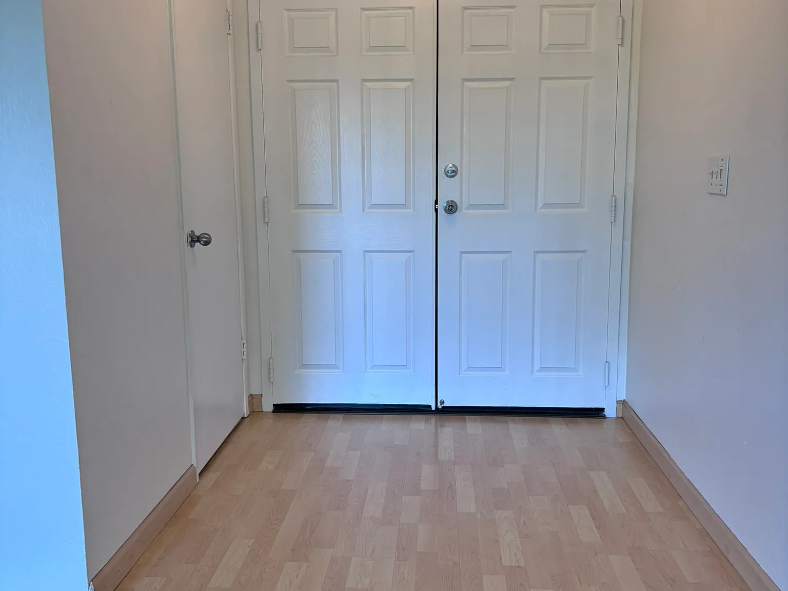 2 bed, 1136 sqft, $3,100 — Photo 3