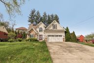 Streets Run Rd-2304-001.jpg