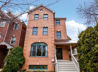 1200 W 33rd Pl, Chicago, IL 60608