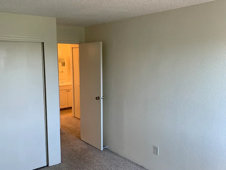 1250 Golden Cir #503 — Photo 9
