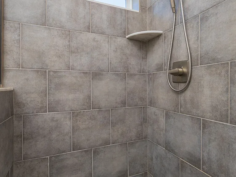 6832 Middleton Ave — Photo 38