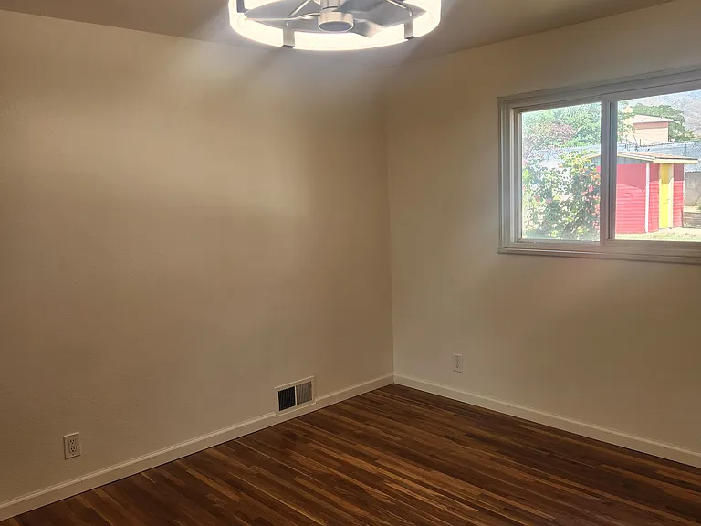 9900 Chapala Dr NE — Photo 7