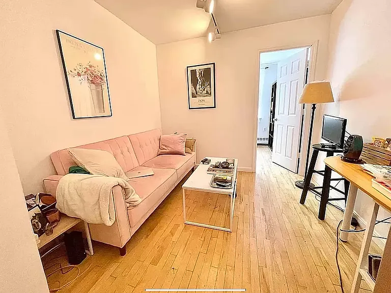 319 E 8th St #4B — Photo 1