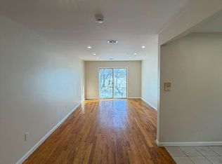 151 S Munn Ave FLOOR 3, Newark, NJ 07106