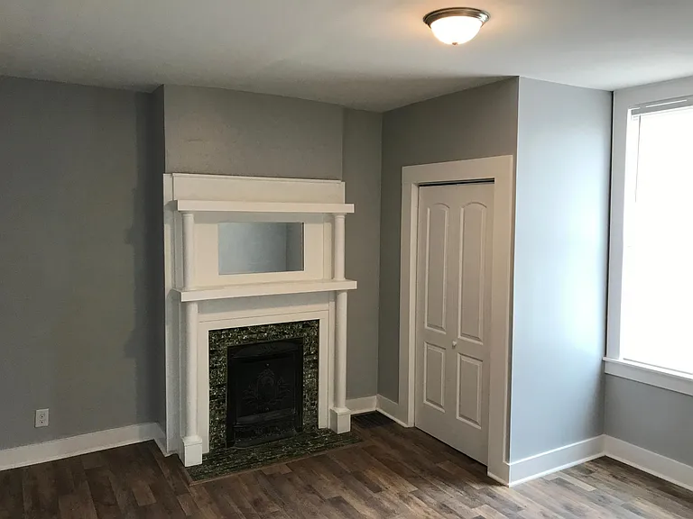 160 Gray St — Photo 16