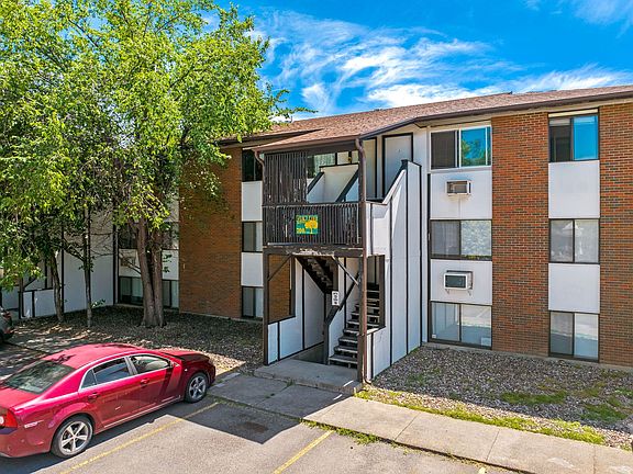 2nd image of 700 2nd Ave S APT 24