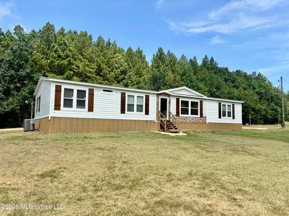 1014 Diane Cir, Summit, MS 39666