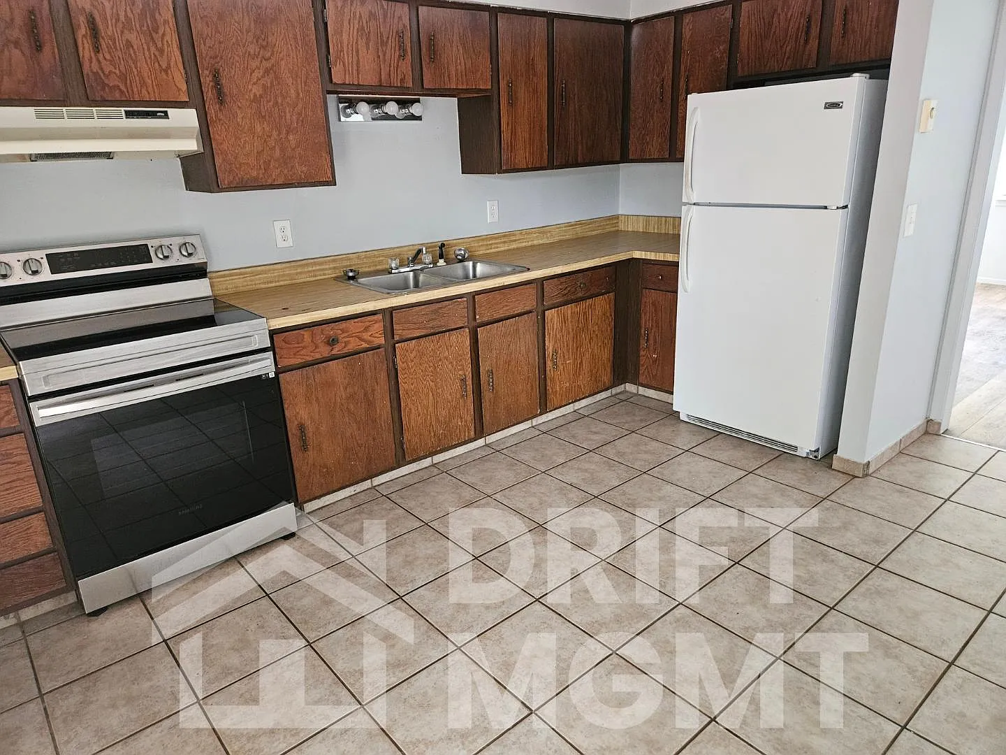 35 S 100 W - 35 S 100 W, Ferron, UT, 84523 (Unit #2B) — Photo 4