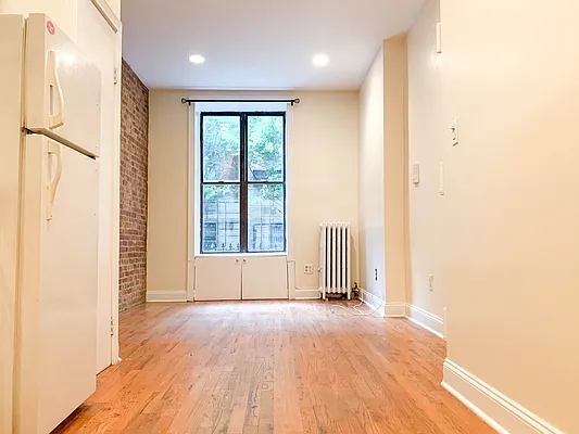 Rented by Charie Properties LLC | media 6