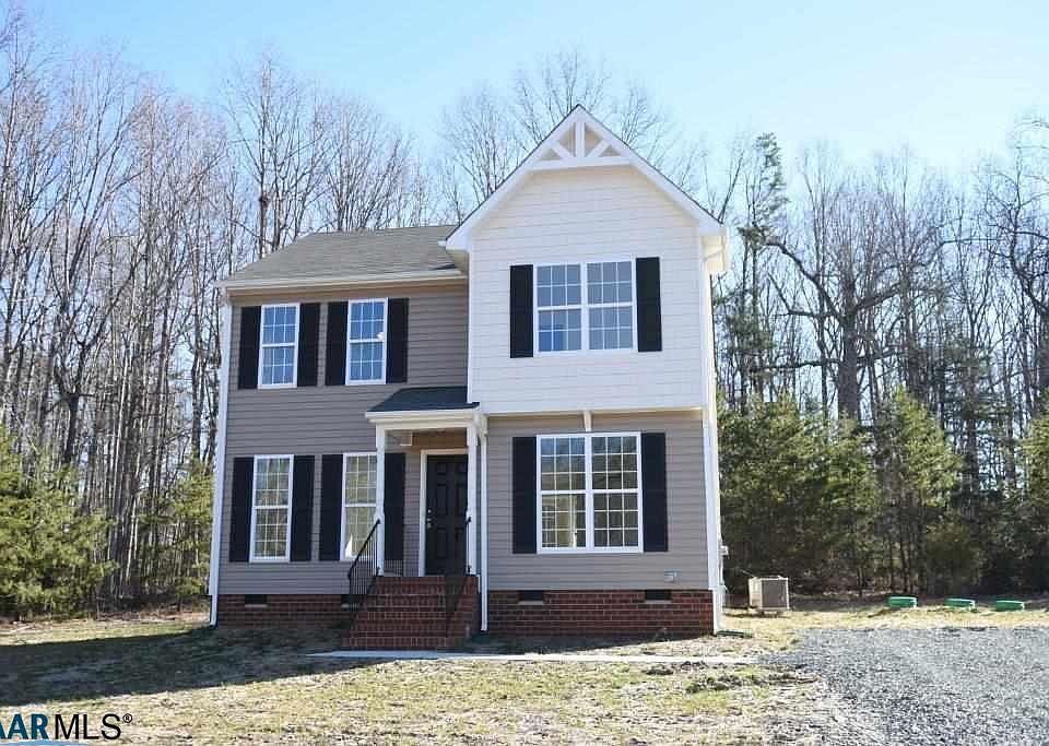 1st image of 12 Bays Farm Dr