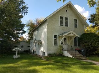 614 S 10th St, Brainerd, MN 56401