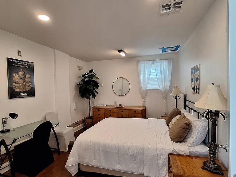 1801 Adams St #A — Photo 17