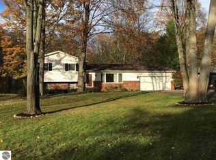 1881 Lardie Rd, Traverse City, MI 49696