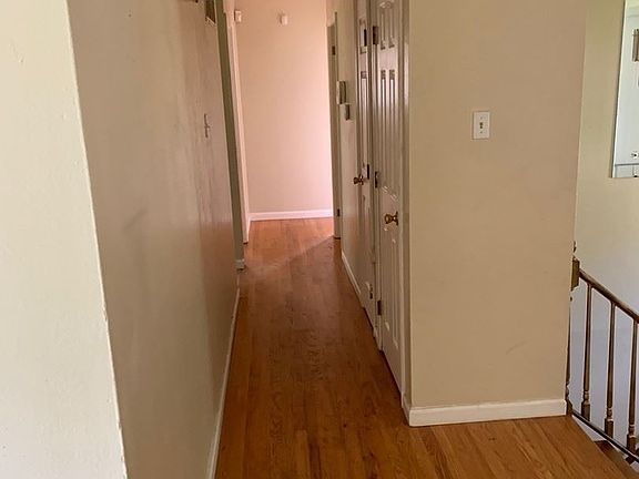 4th image of 12120 Criterion Ave