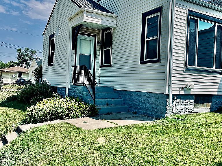 Listing photo 4