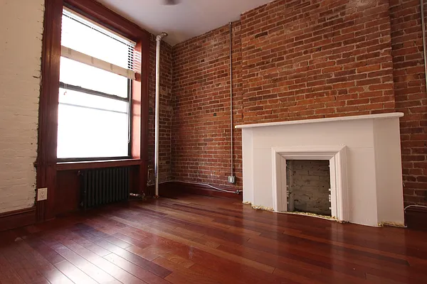 Rented by Compass | media 26