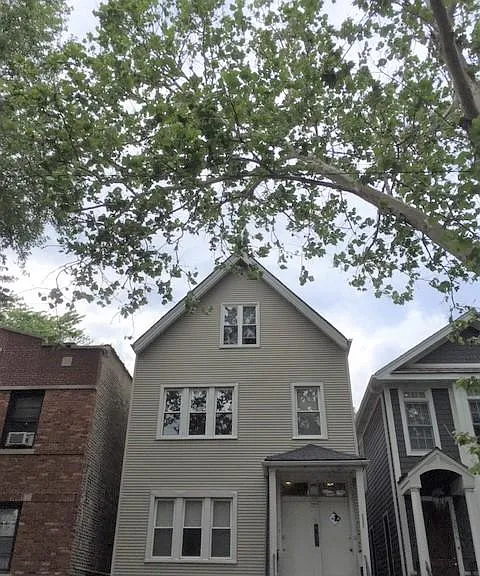 3802 N Hermitage Ave #1 — Photo 1