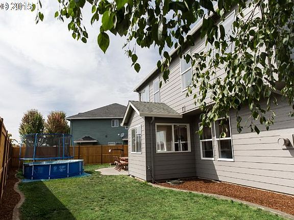 3rd image of 2513 NW 149th Cir