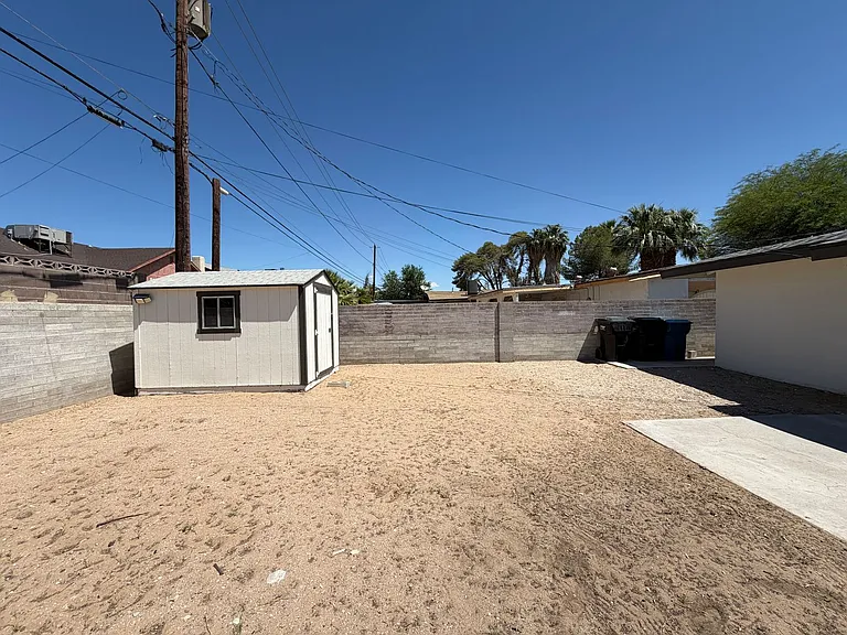 1317 Pyramid Dr — Photo 24