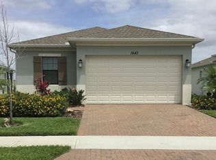 1643 Great Belt Cir, Melbourne, FL 32940