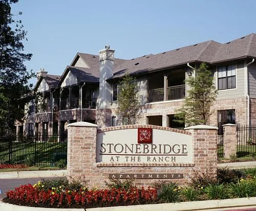 Stonebridge Cir — Photo 6