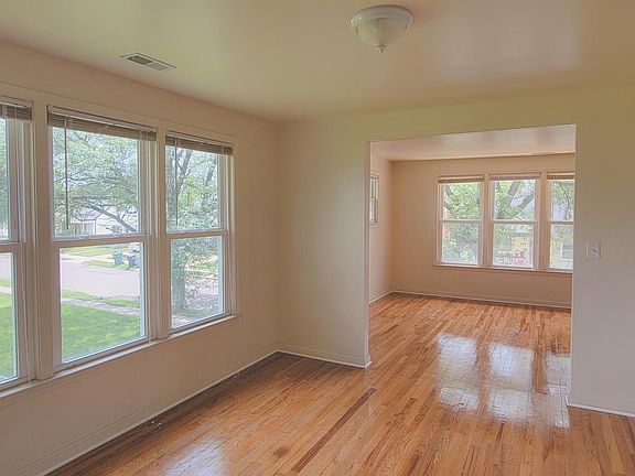 5th image of 834 Park Ave