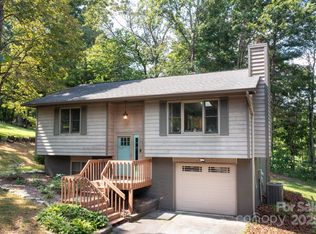 101 Timberleaf Ct, Fletcher, NC 28732