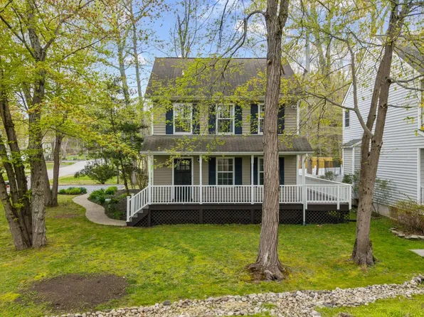 3530 Shady Dr, Edgewater, MD 21037