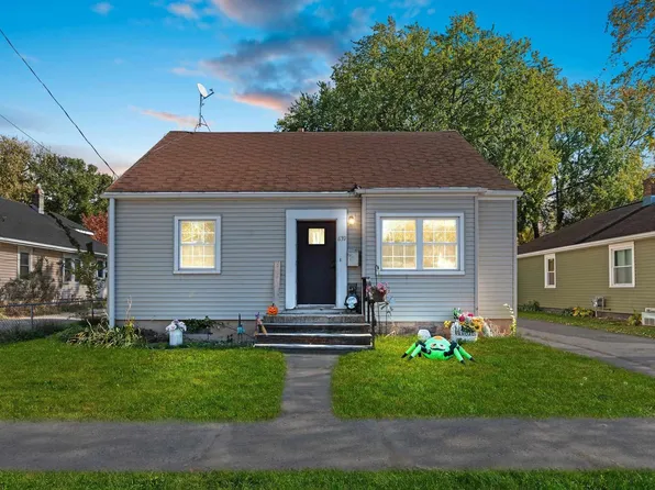 839 Appleton St, Menasha, WI 54952