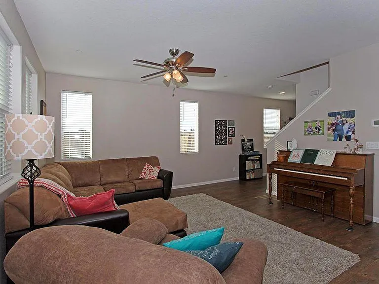1837 Camino Real Way — Photo 3