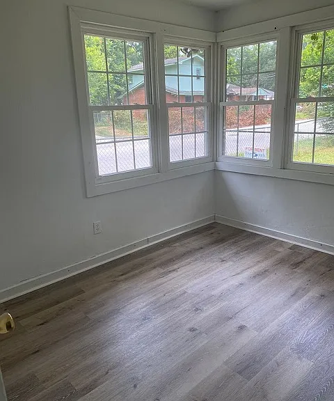 1004 Rigdon Rd — Photo 3