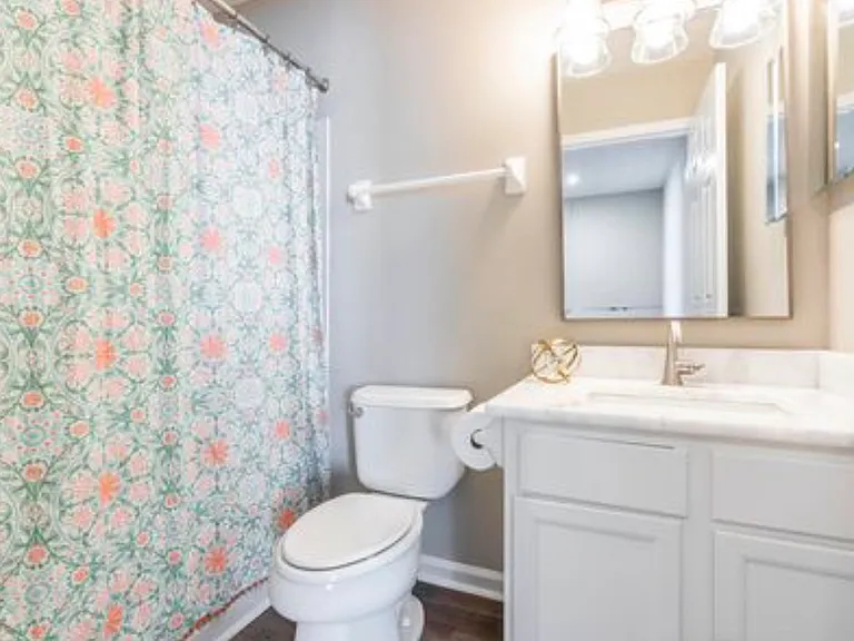 1040 Bella Dona Rd — Photo 10